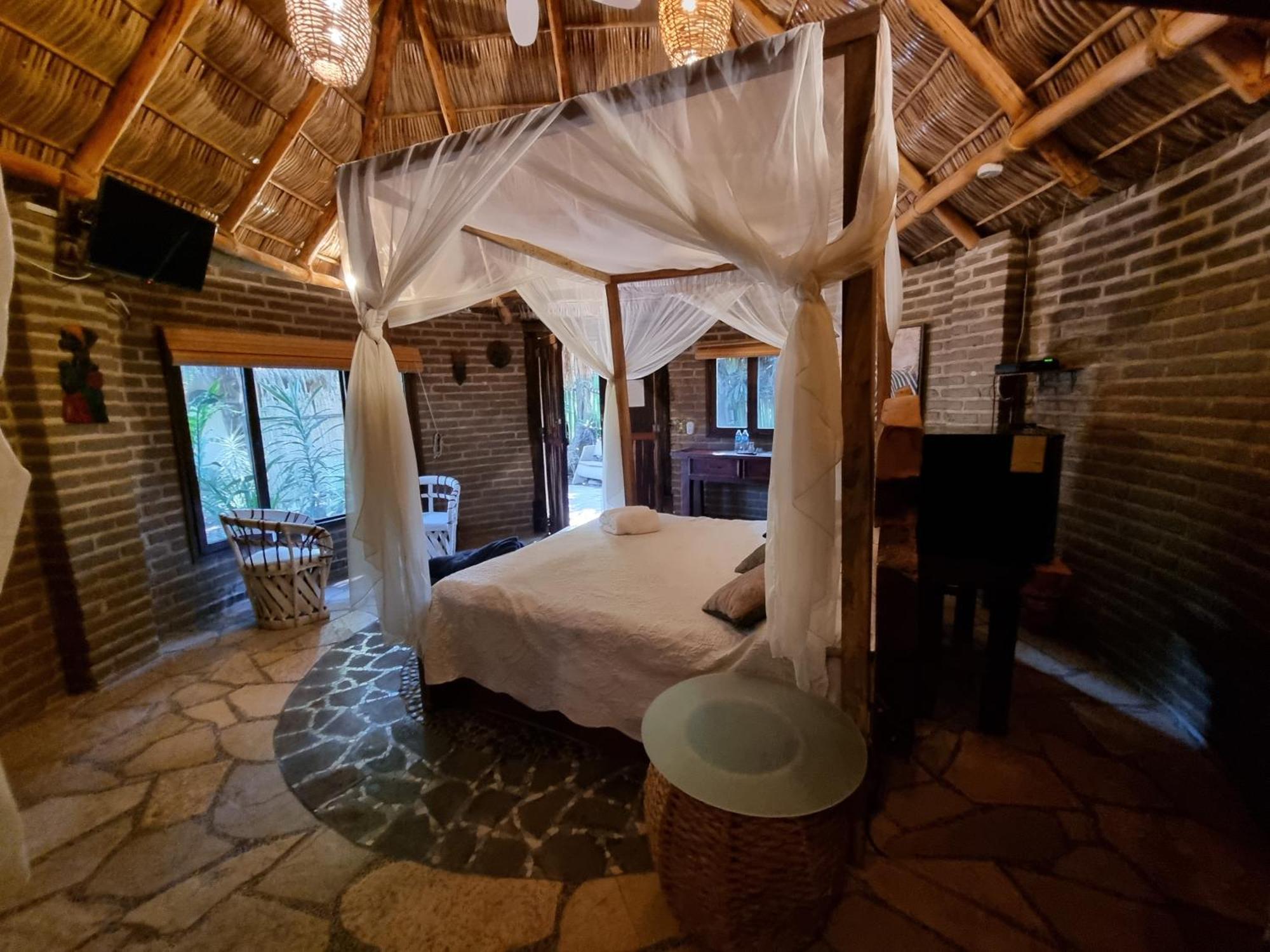 Eco Hotel Tahawi Ajijic Exterior photo