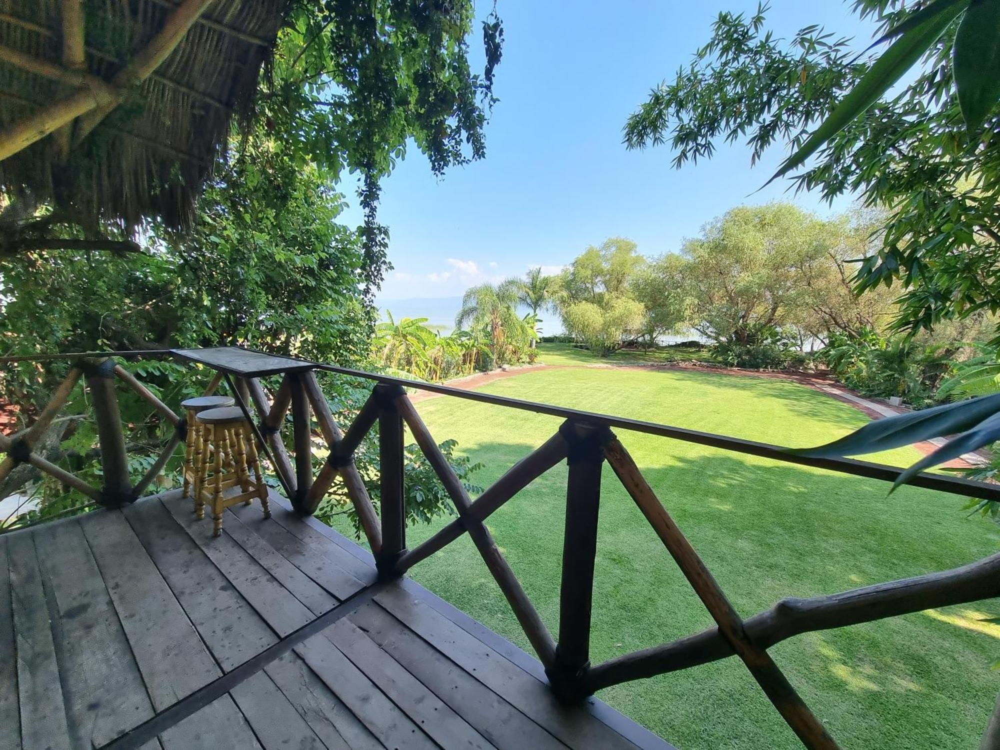 Eco Hotel Tahawi Ajijic Exterior photo